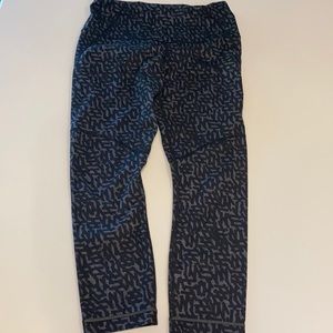 Lululemon cropped leggings